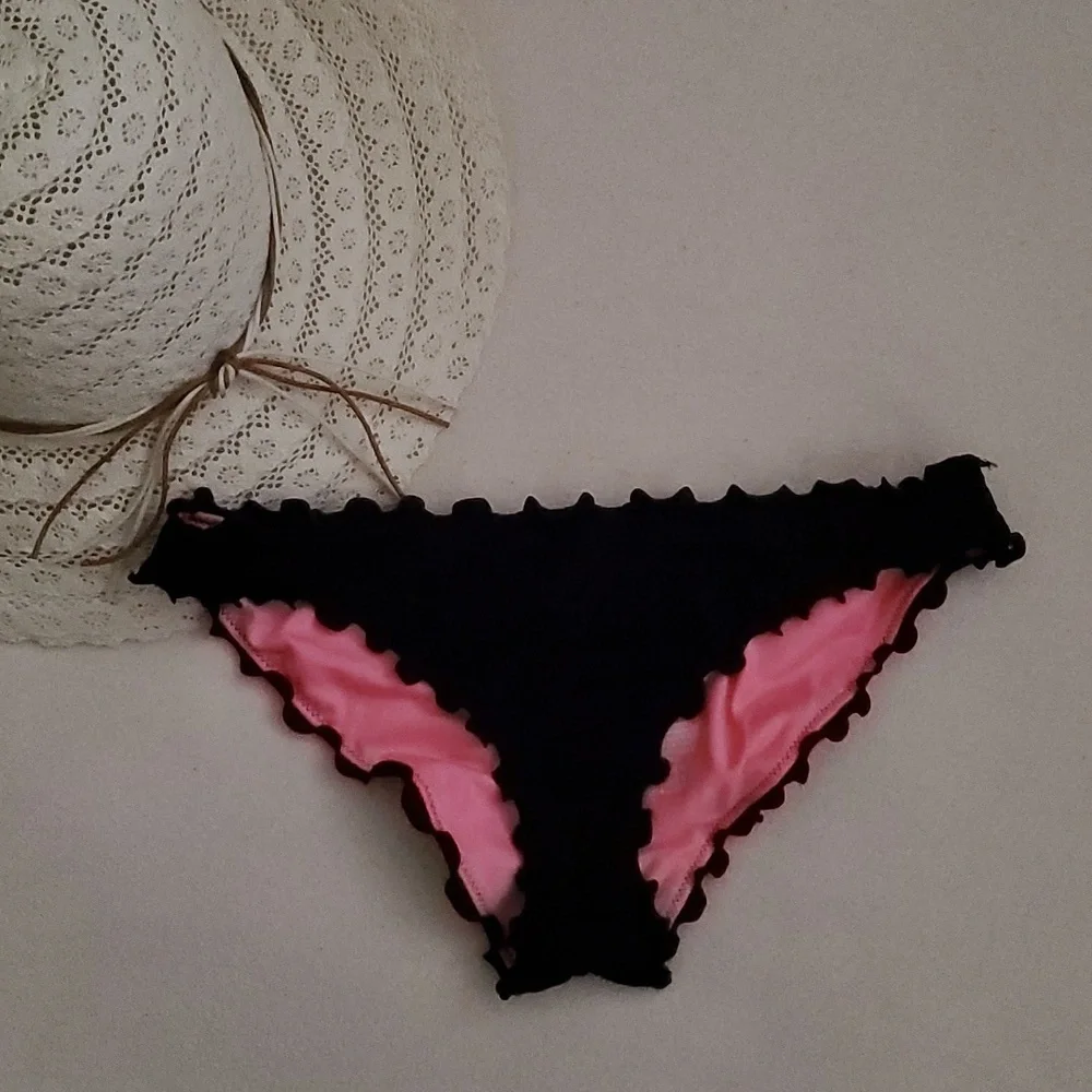 PINK VICTORIA'S SECRET Swimwear Bikini Top Ruffle Hem Bottom Swimsuit Set - Picture 7 of 12
